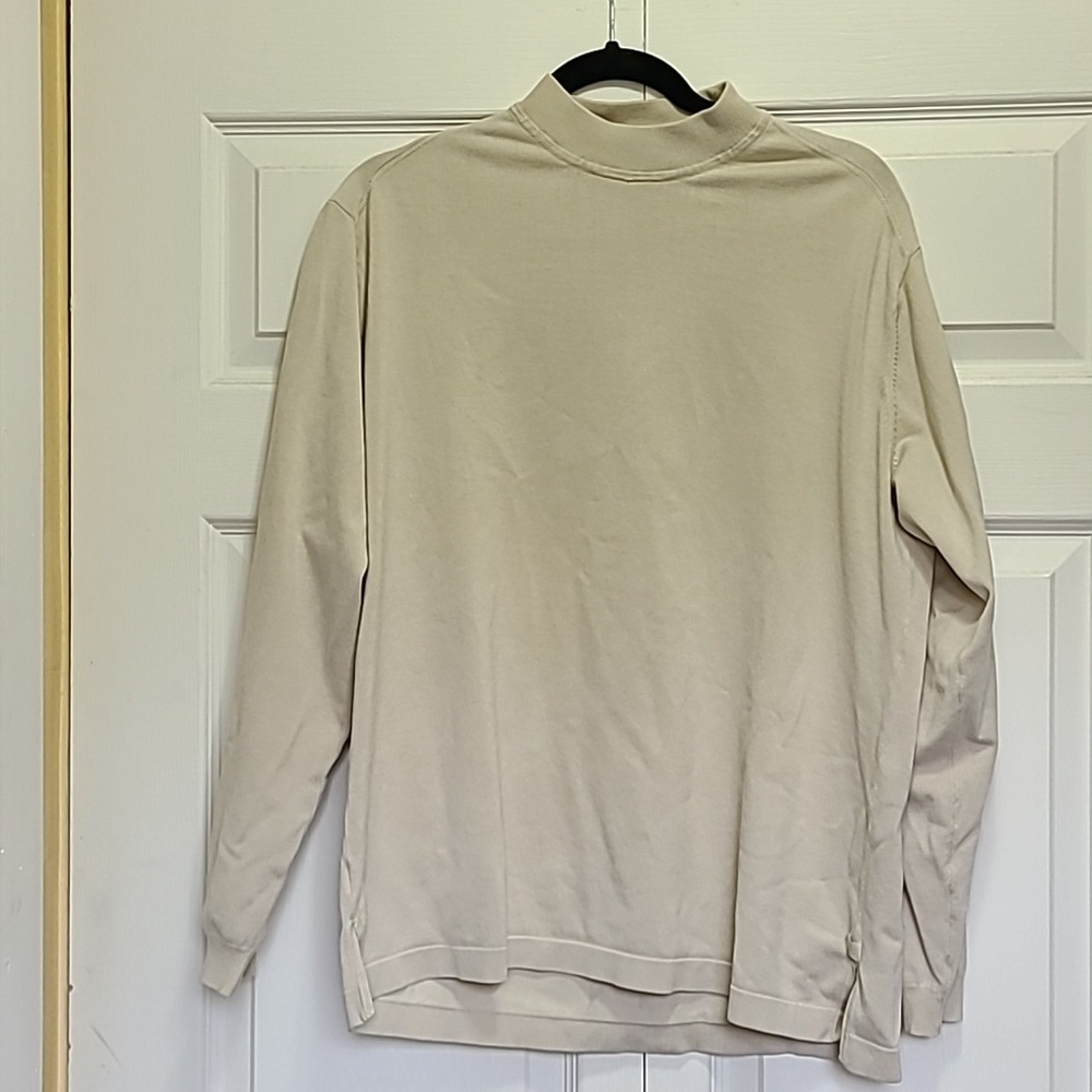 Tommy Bahama Silk Blend long sleeved half turtle neck sweater Men's M‎ soft